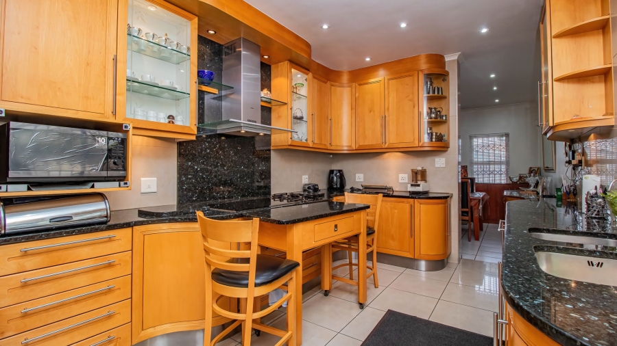 3 Bedroom Property for Sale in Gatesville Western Cape